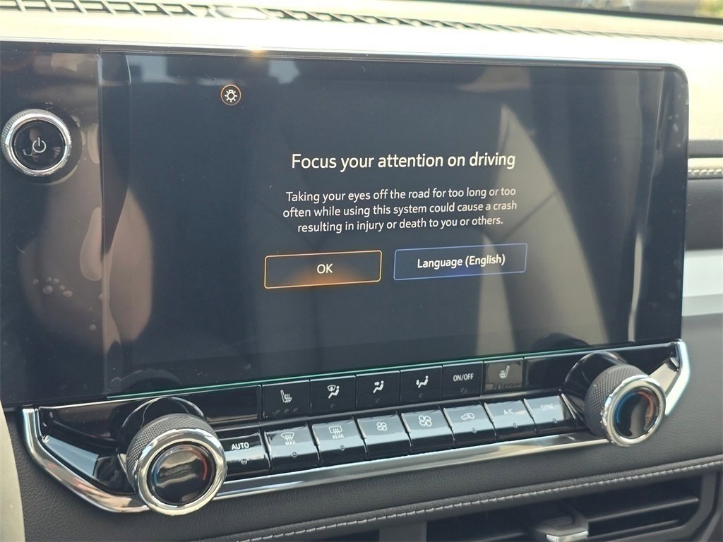 New 2025 Chevrolet Colorado LT w/ LT Convenience Package image 27