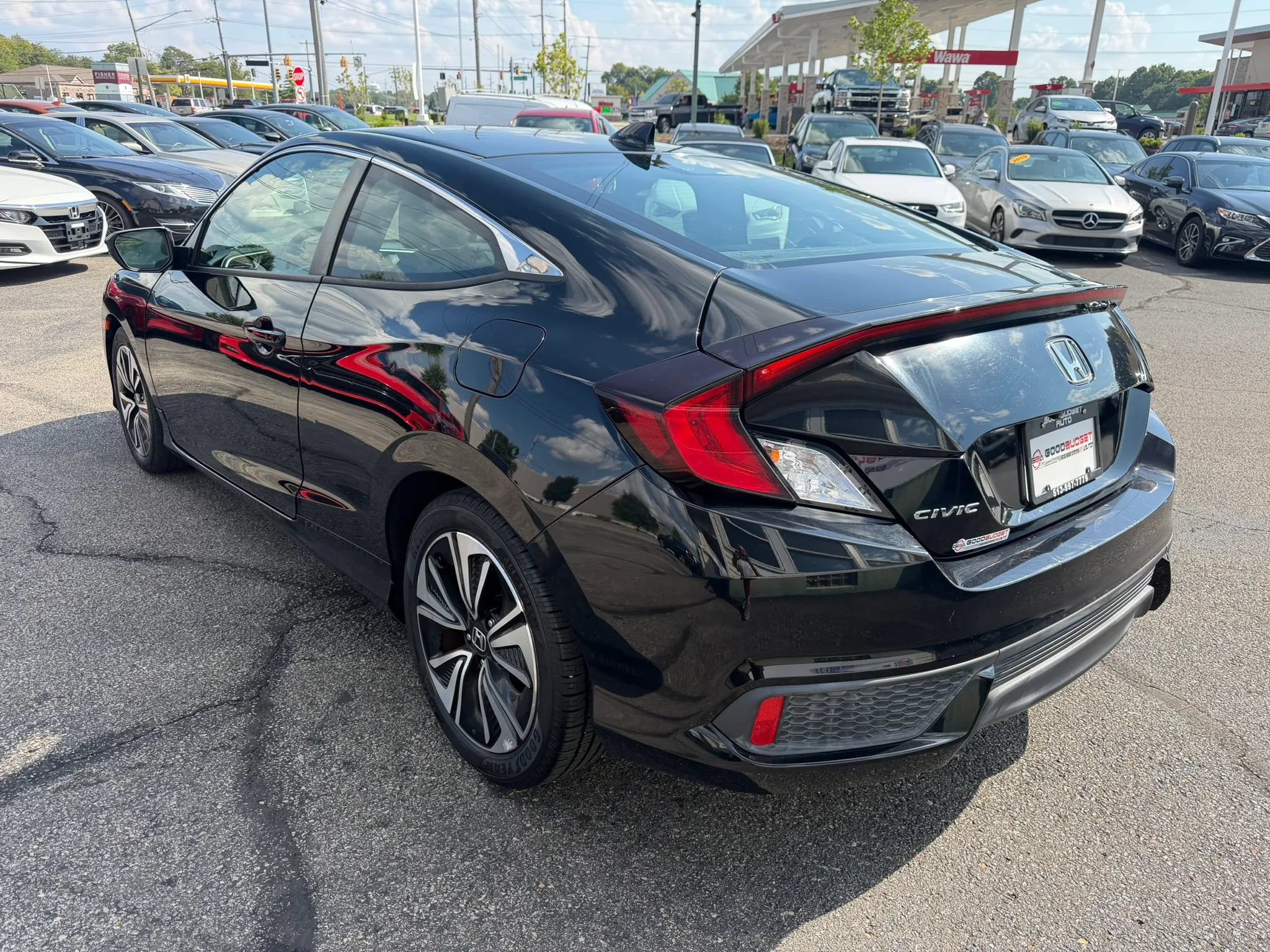 Used 2017 Honda Civic EX-T image 3