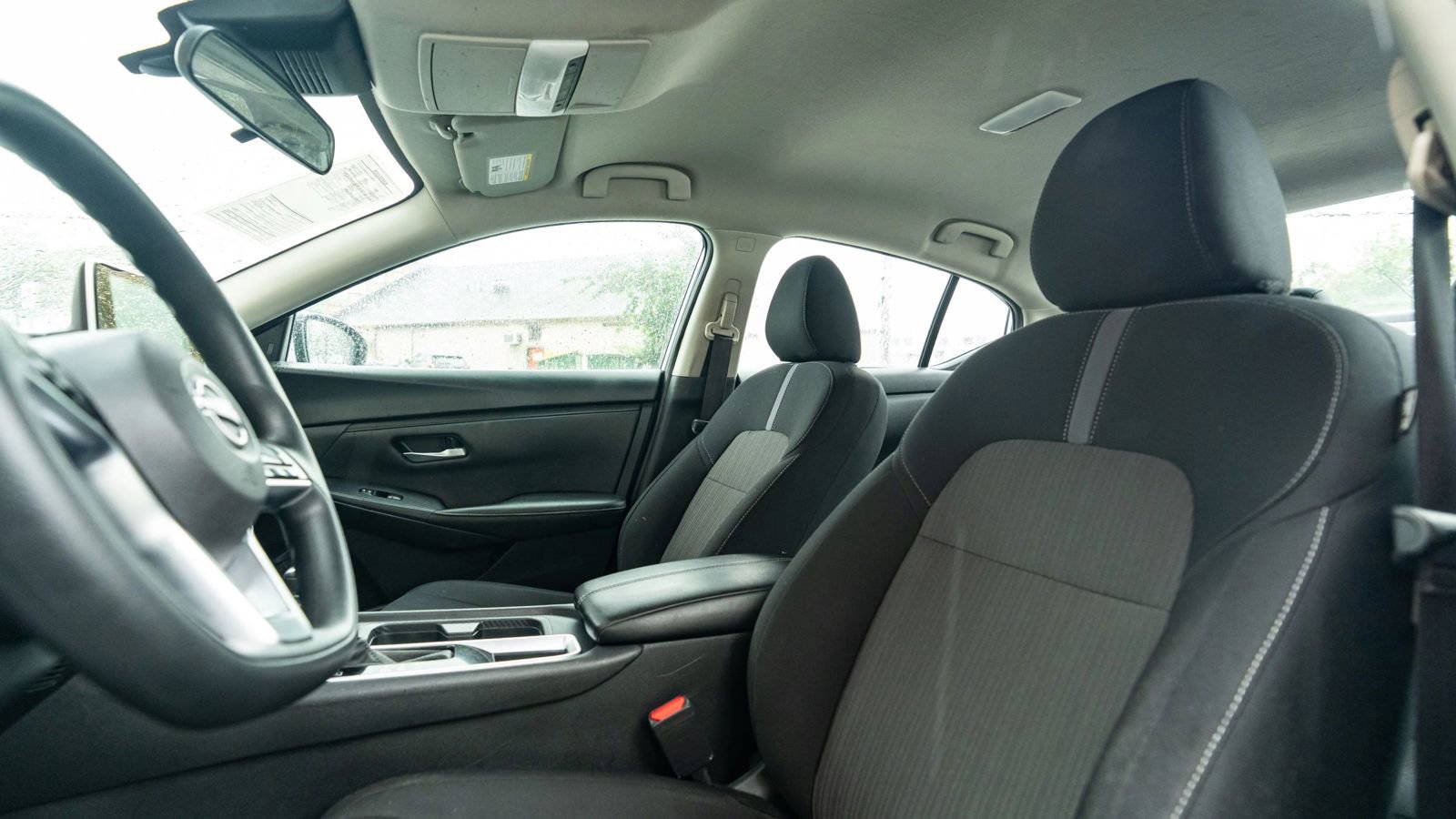 Used 2024 Nissan Sentra SV FWD image 23