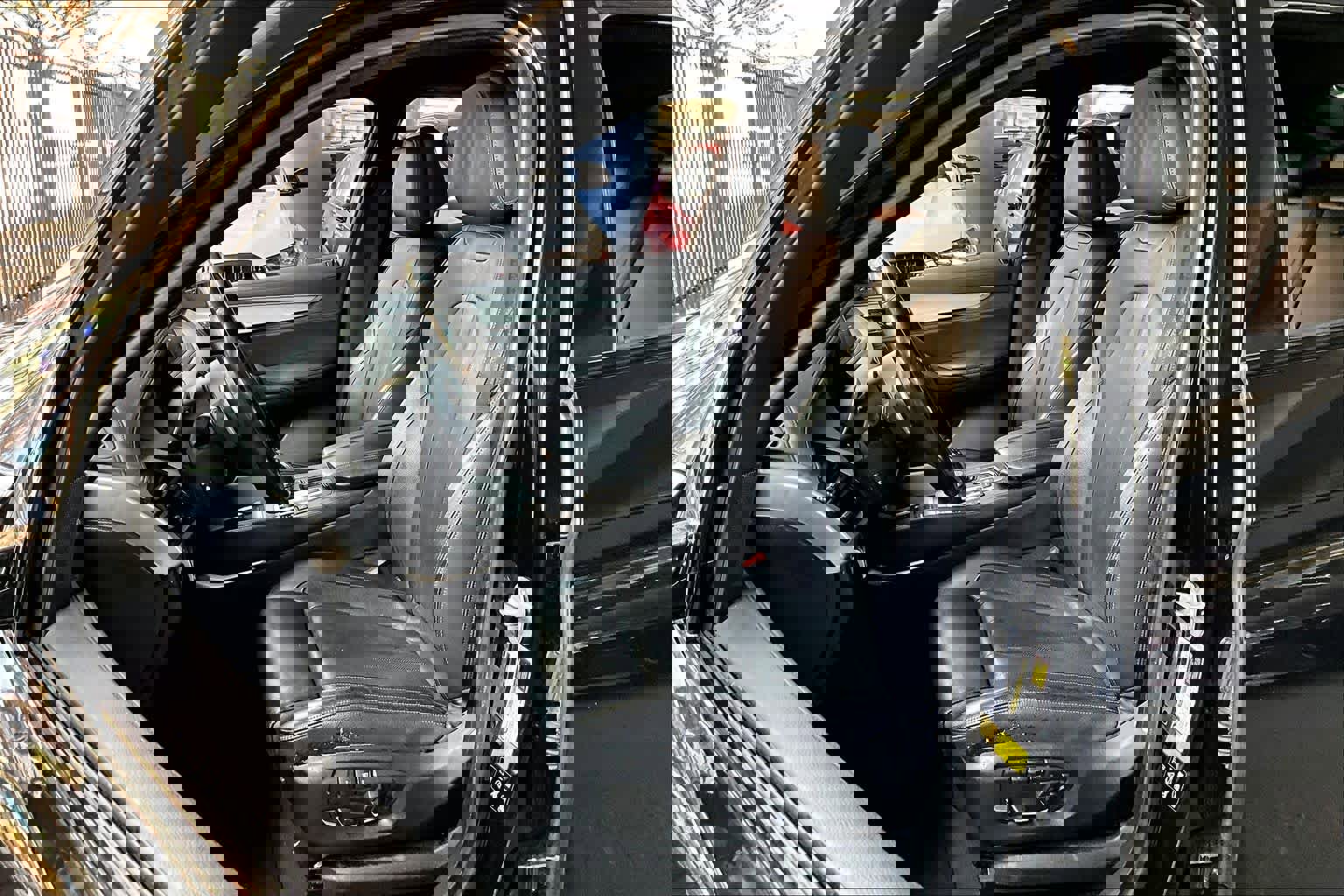 Used 2018 BMW X6 xDrive35i w/ M Sport Package image 7