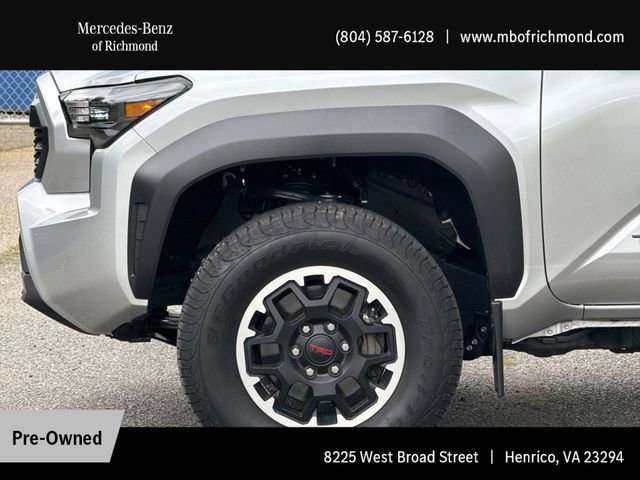 Used 2024 Toyota Tacoma TRD Off-Road w/ TRD Off Road Premium Package AWD/4WD image 11