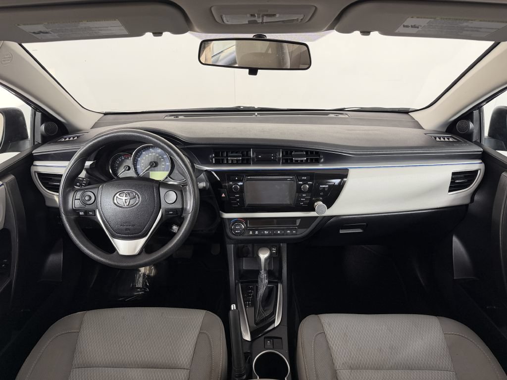 Used 2016 Toyota Corolla LE FWD image 15