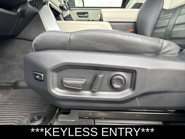 Used 2024 Toyota Sequoia Capstone AWD/4WD image 11
