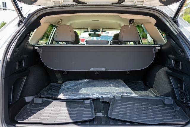 Certified 2025 Subaru Outback Premium AWD/4WD image 25