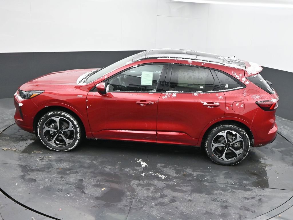 New 2025 Ford Escape ST-Line Elite w/ Premium Technology Package image 38