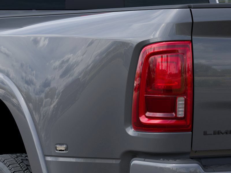 New 2026 RAM 3500 Limited AWD/4WD image 10