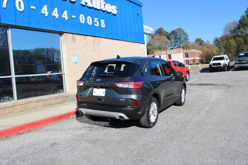 Used 2020 Ford Escape S image 4