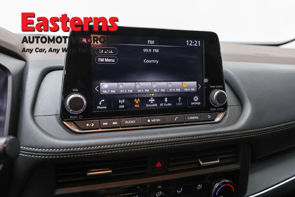 Used 2023 Nissan Rogue S AWD/4WD image 20