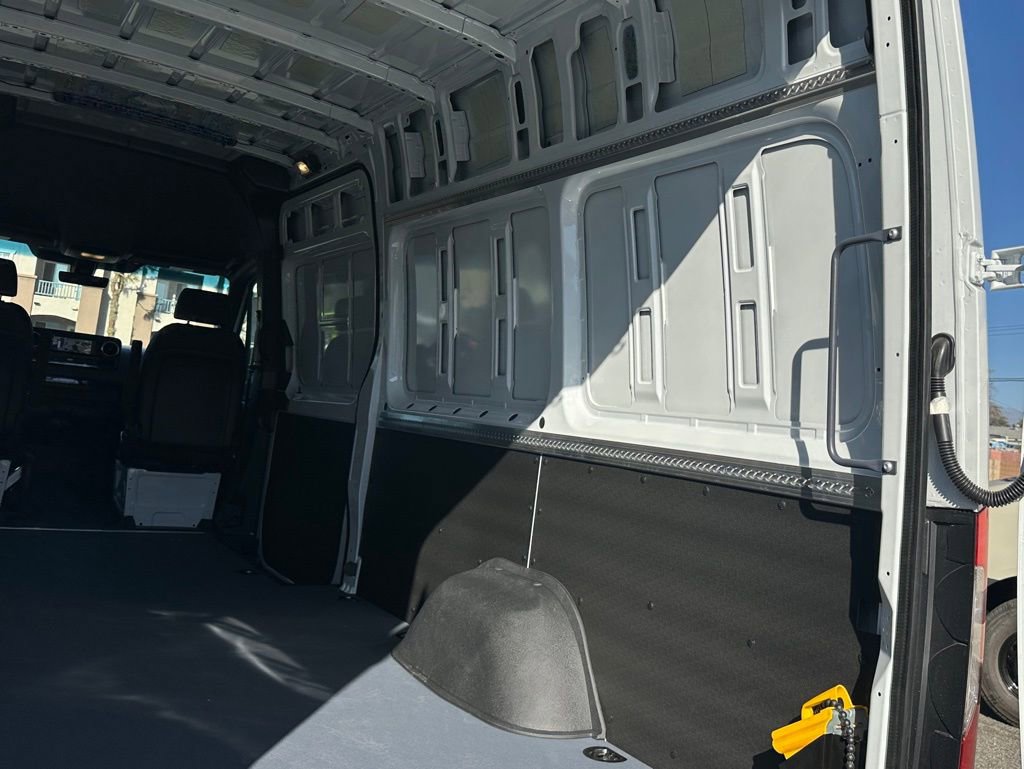 New 2025 Mercedes-Benz Sprinter 2500 image 10