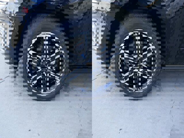 Certified 2021 Ford Expedition Limited image 5