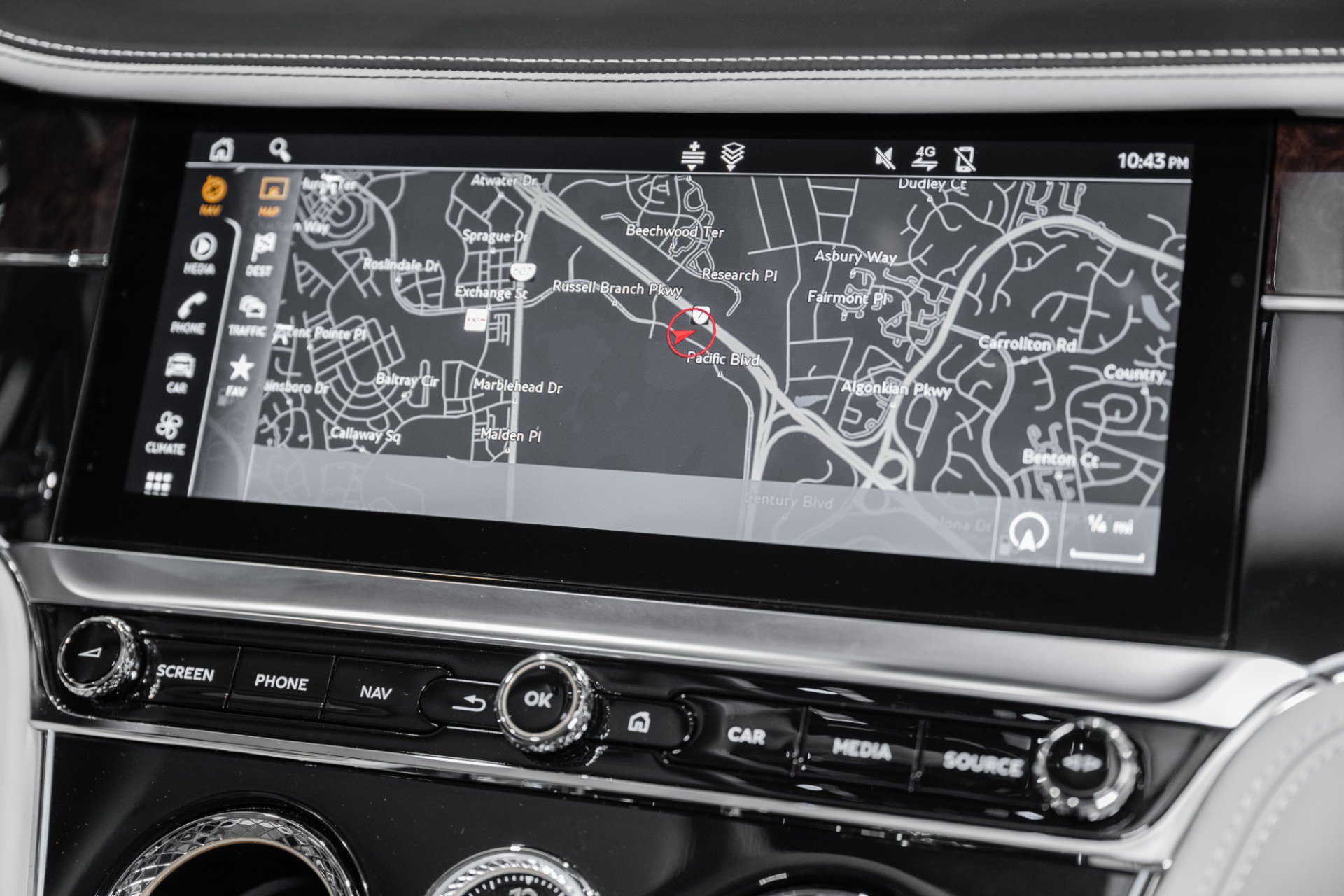 Certified 2023 Bentley Continental GT V8 AWD/4WD image 27