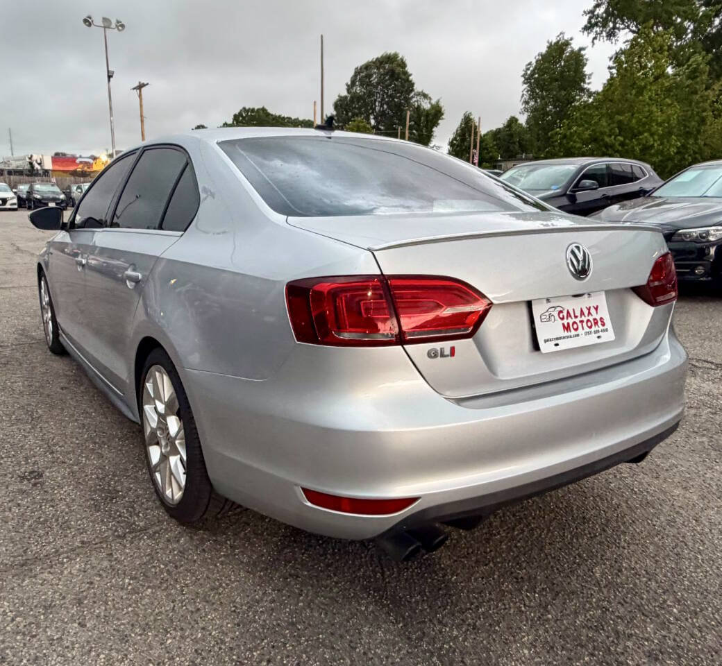 Used 2014 Volkswagen Jetta GLI Edition 30 FWD image 4