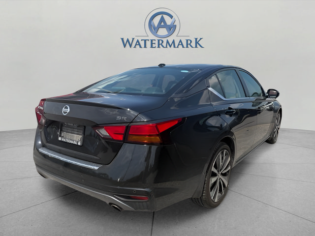Used 2022 Nissan Altima 2.5 SR FWD image 8