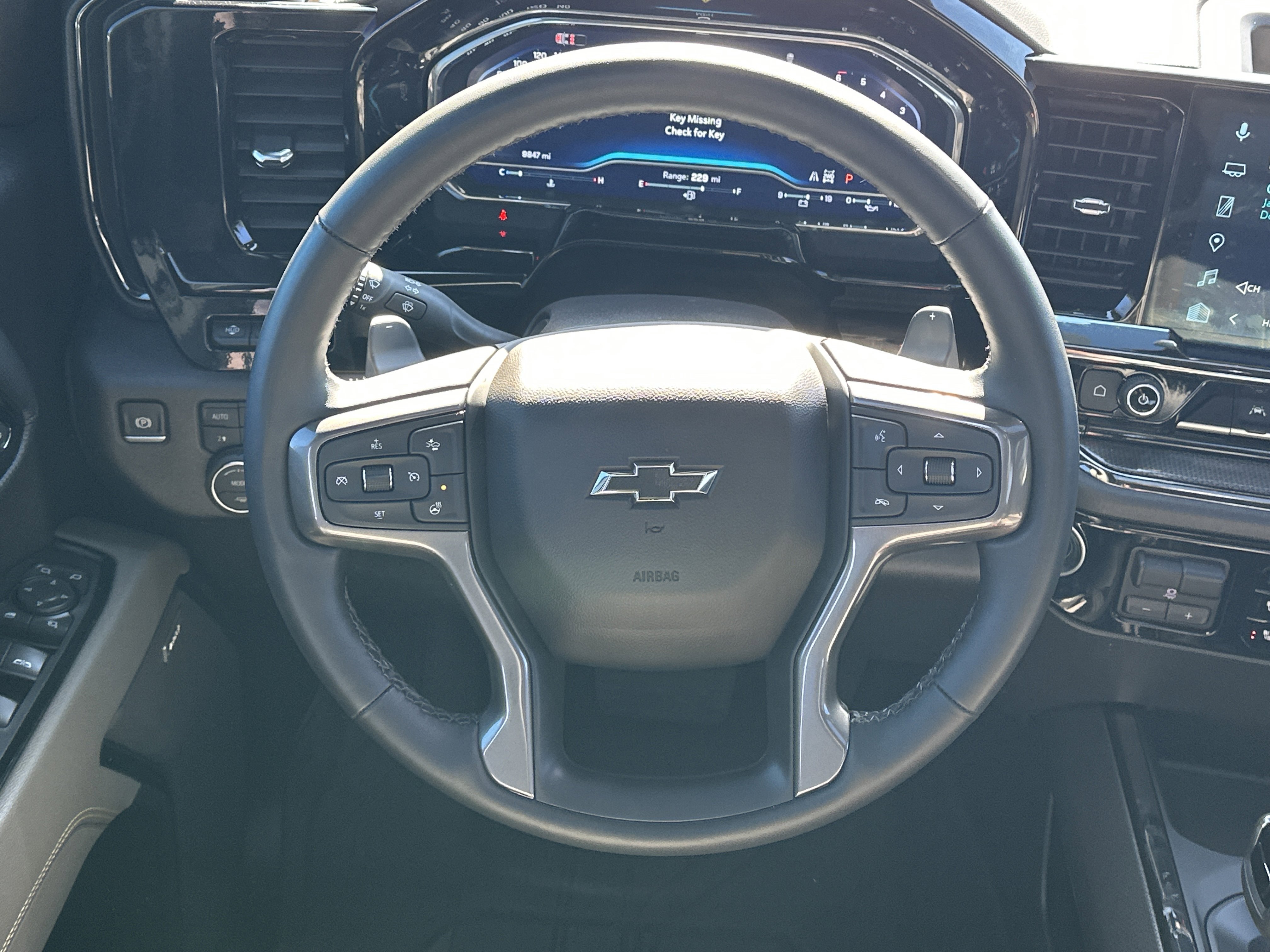 Certified 2025 Chevrolet Silverado 1500 ZR2 w/ Technology Package image 25