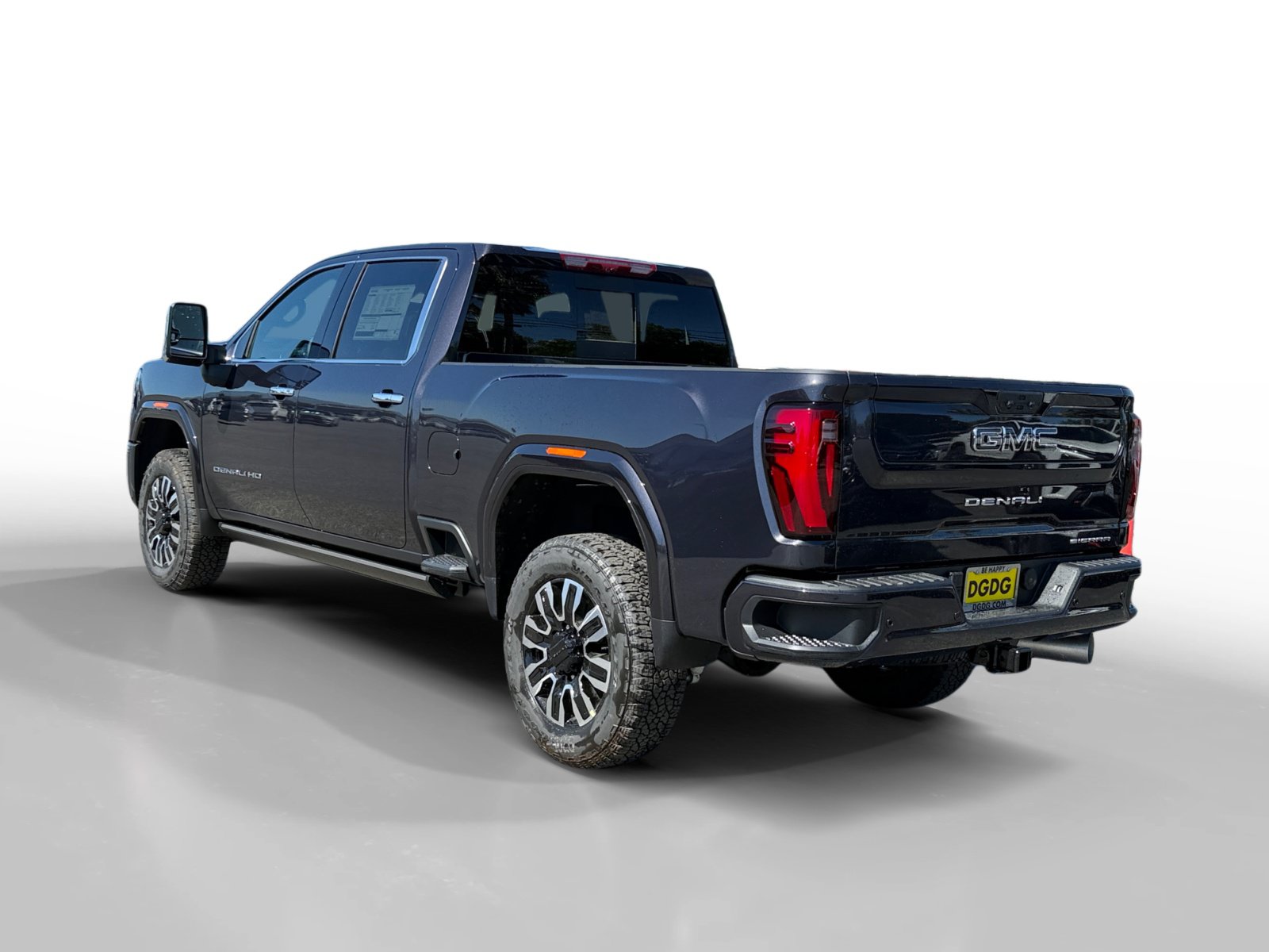 New 2026 GMC Sierra 2500 Denali Ultimate AWD/4WD image 3