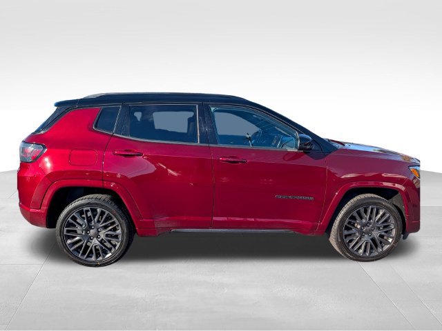 Used 2022 Jeep Compass High Altitude AWD/4WD image 8