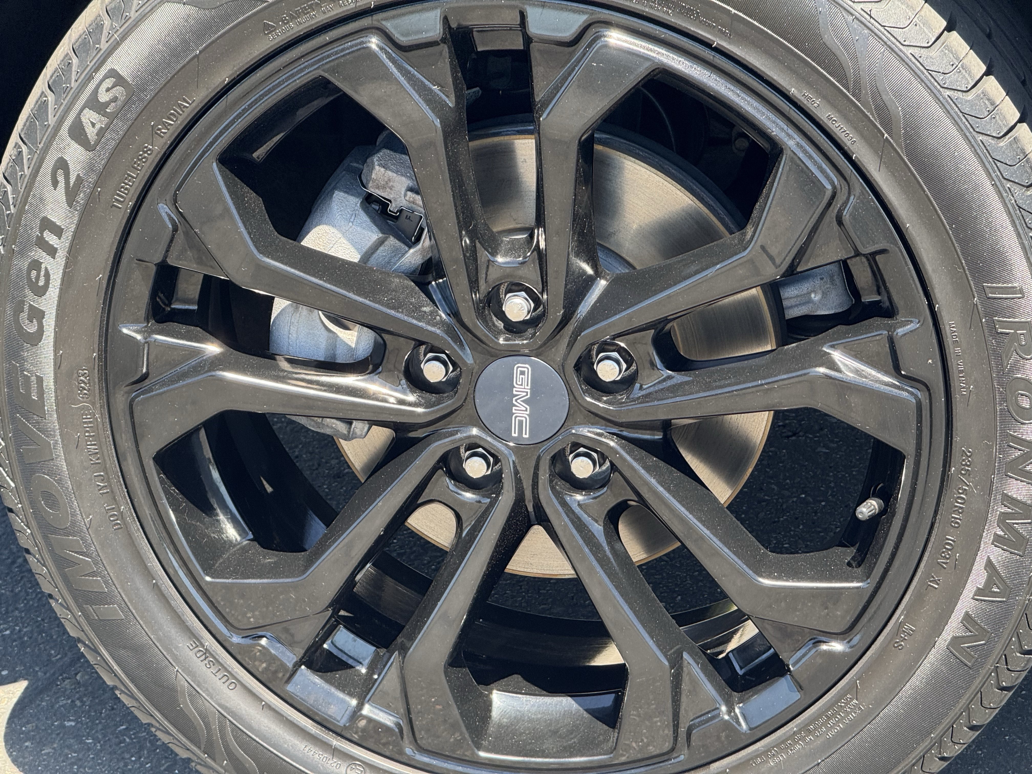 Used 2020 GMC Terrain SLE w/ Elevation Edition FWD image 7