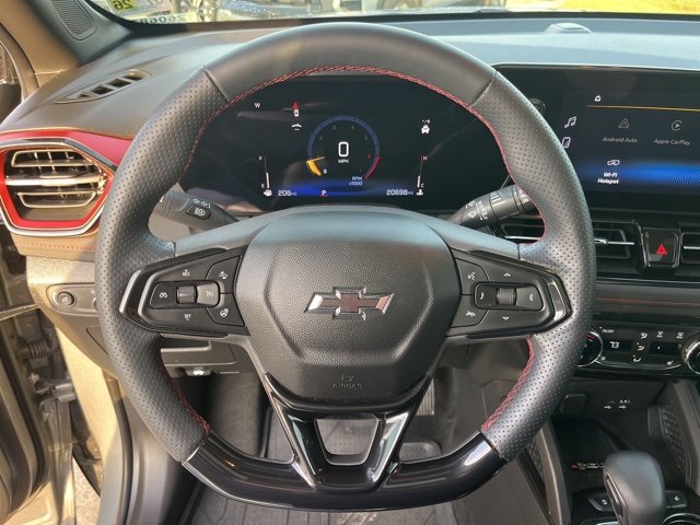 Used 2024 Chevrolet TrailBlazer RS w/ Convenience Package image 18