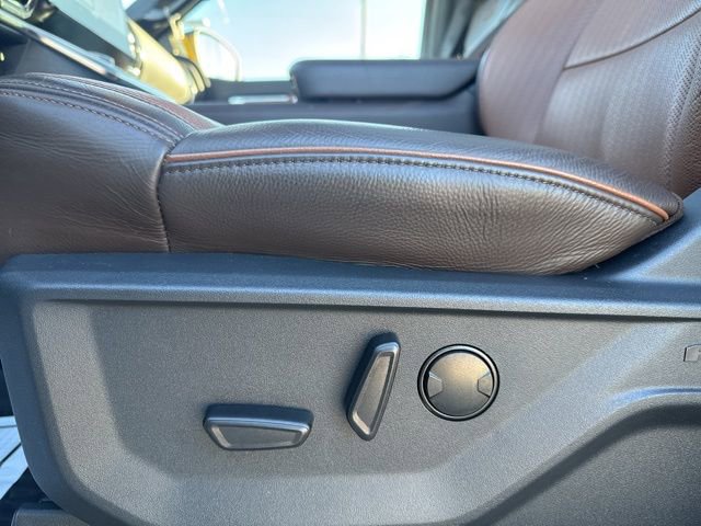 Used 2025 Ford Expedition Max King Ranch AWD/4WD image 9