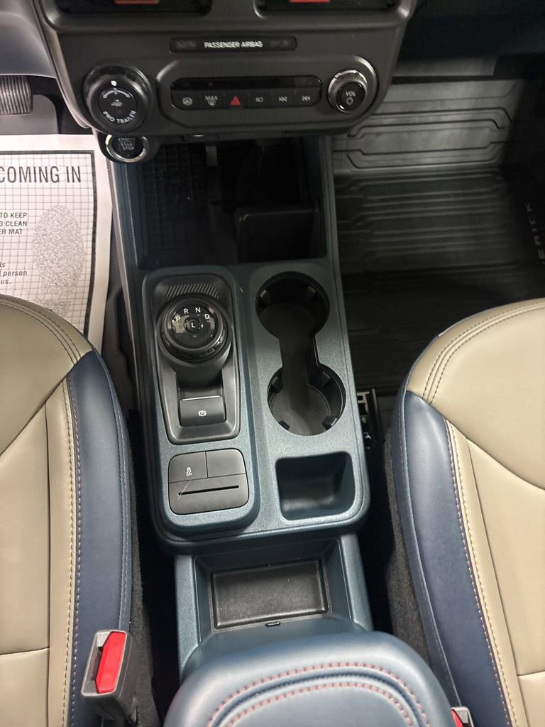 Used 2025 Ford Maverick Lariat AWD/4WD image 14