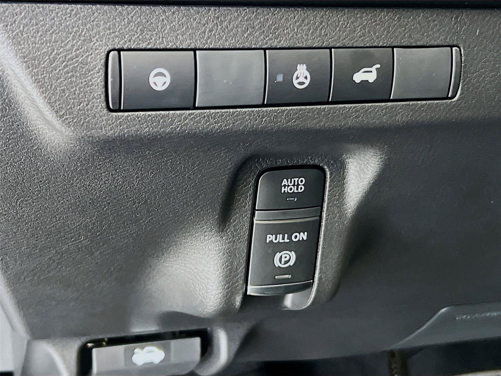 Used 2025 Nissan Murano SL AWD/4WD image 14