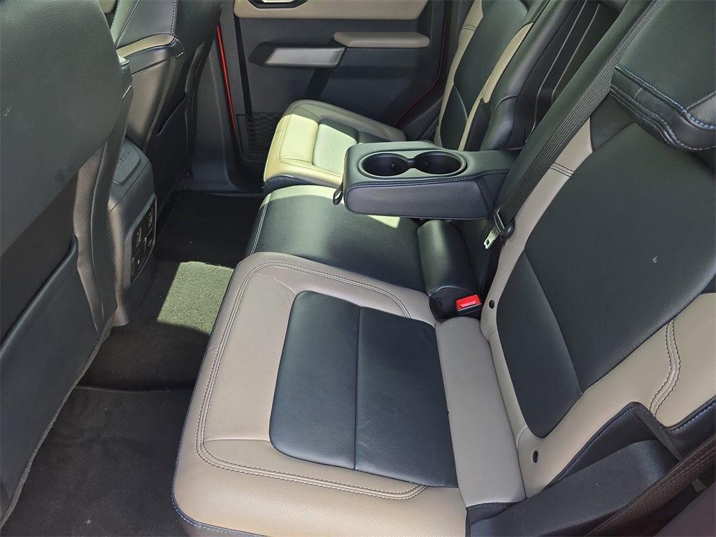 Used 2022 Ford Bronco Wildtrak image 13