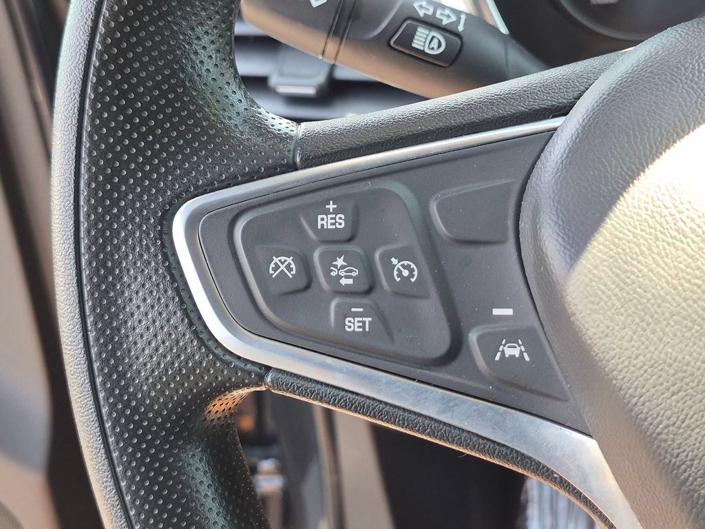 Used 2023 Chevrolet Equinox LT FWD image 18