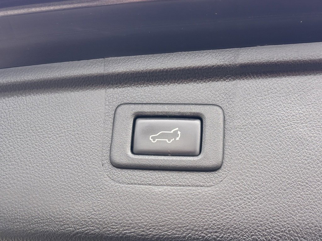 Used 2019 Subaru Outback 3.6R Touring w/ Popular Package #3A image 21