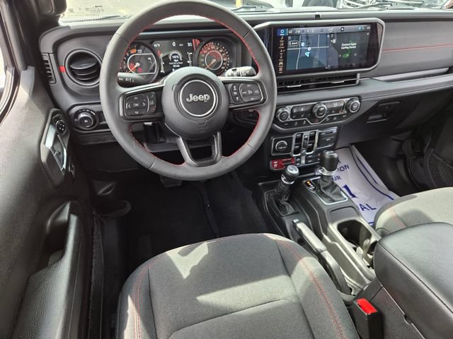 Used 2024 Jeep Wrangler Unlimited Rubicon w/ Technology Group AWD/4WD image 7