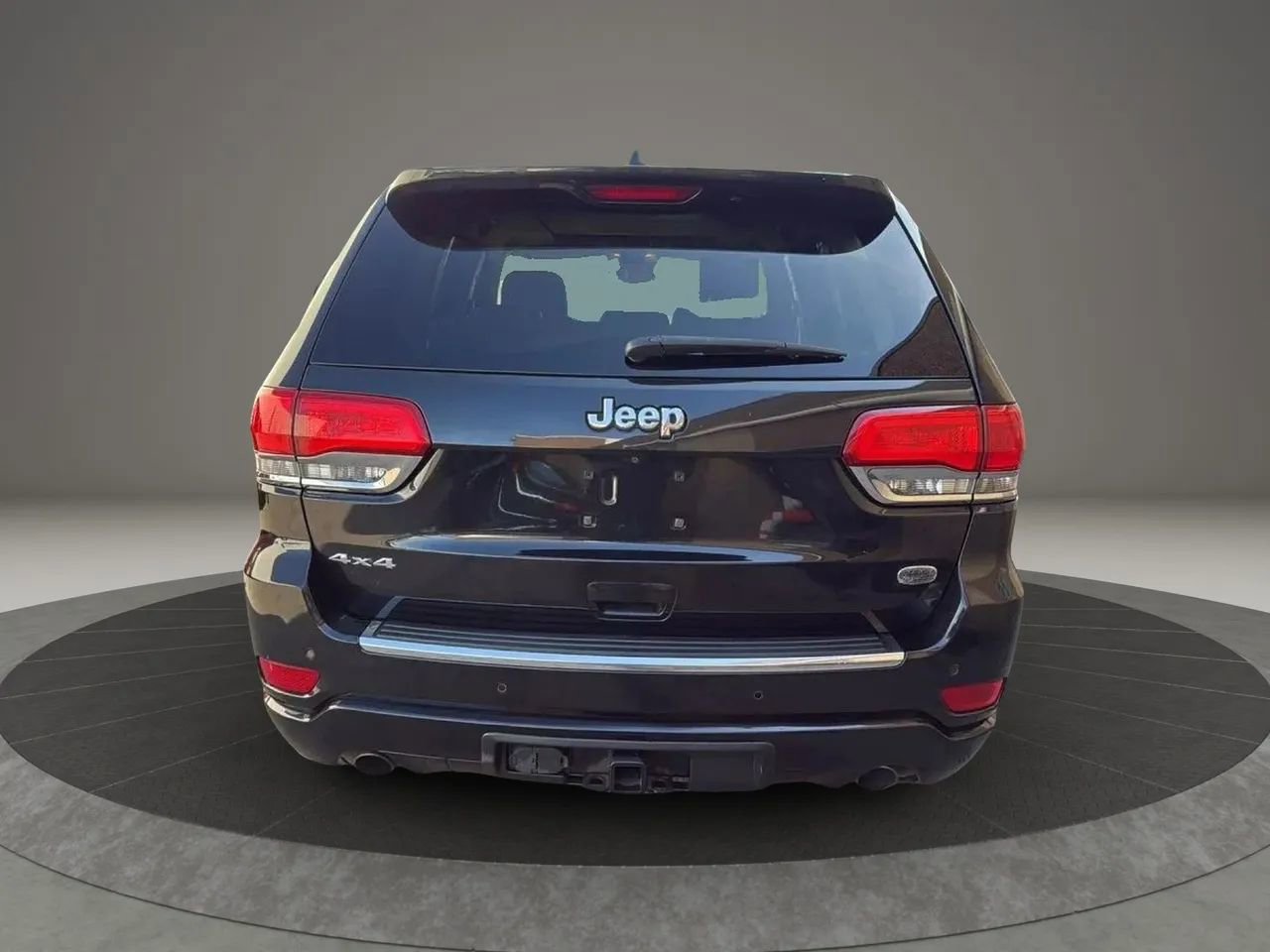 Used 2015 Jeep Grand Cherokee Overland w/ Advanced Technology Group AWD/4WD image 6