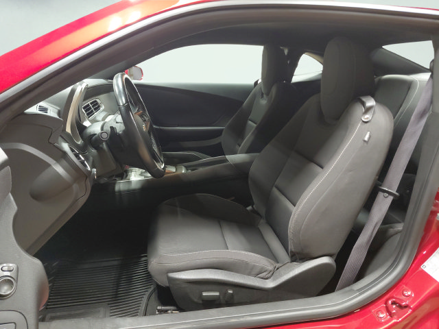 Used 2015 Chevrolet Camaro LT RWD image 20
