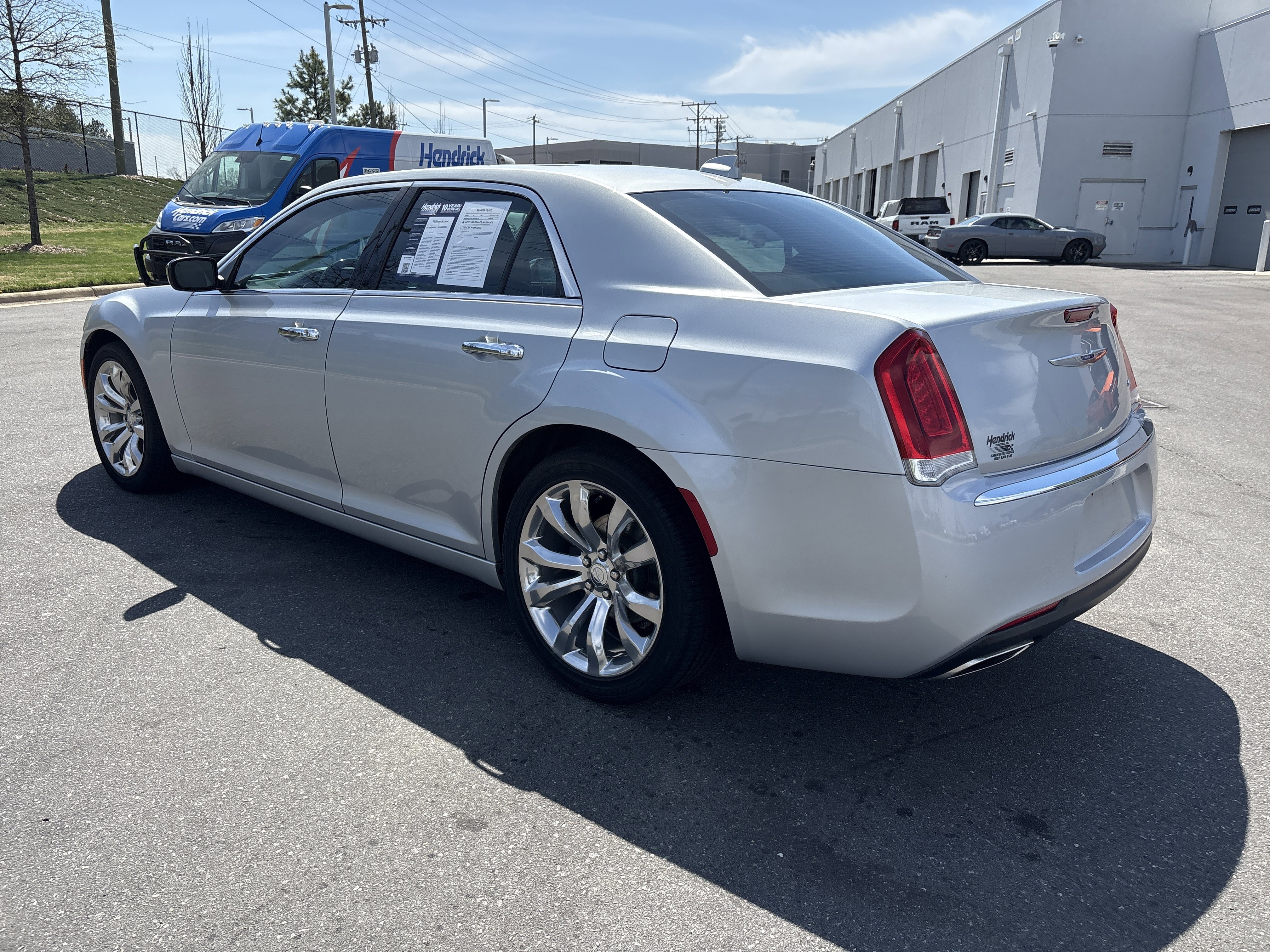 Used 2020 Chrysler 300 Limited image 7