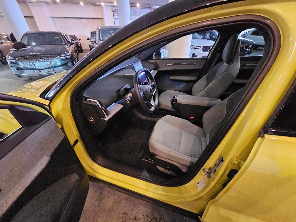 Certified 2025 Volvo EX30 Ultra image 19