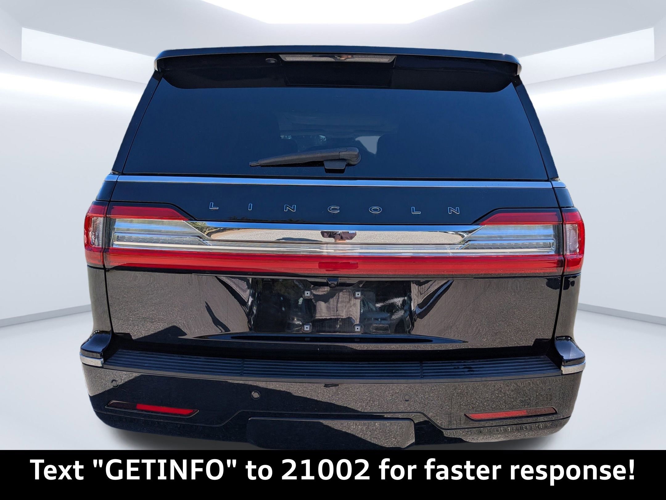 Used 2019 Lincoln Navigator L Black Label w/ Cargo Package image 5