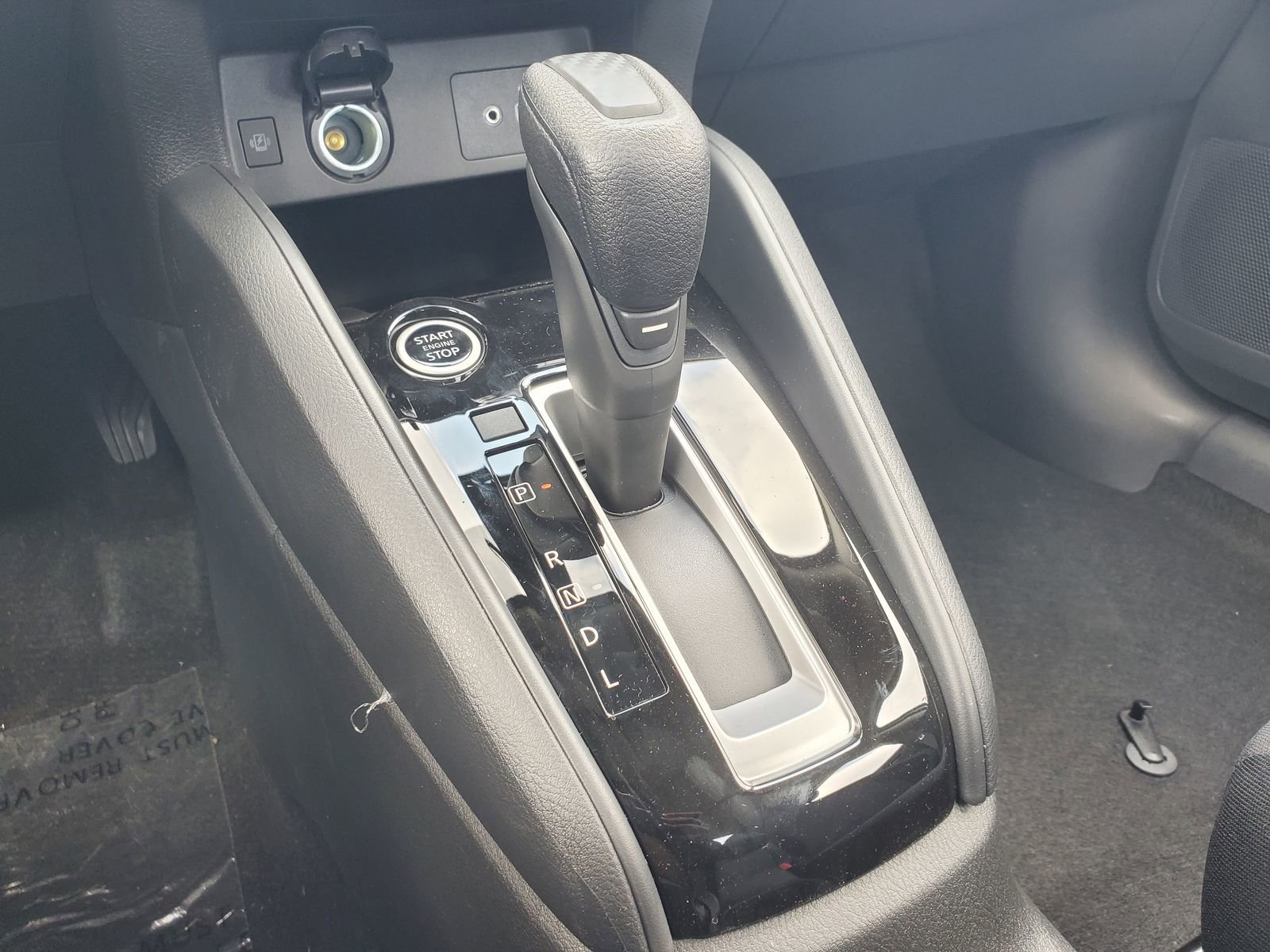 New 2025 Nissan Versa SV w/ Trunk Package image 30