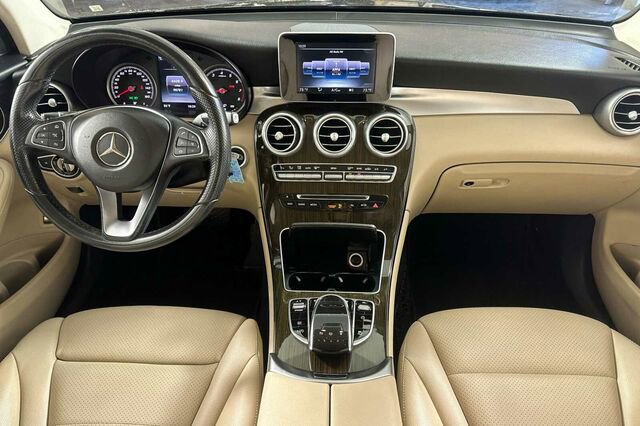 Used 2016 Mercedes-Benz GLC 300 4MATIC image 15