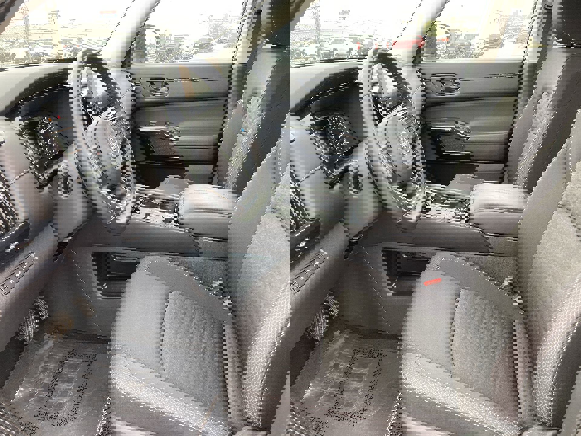 Used 2025 Nissan Pathfinder SV image 16