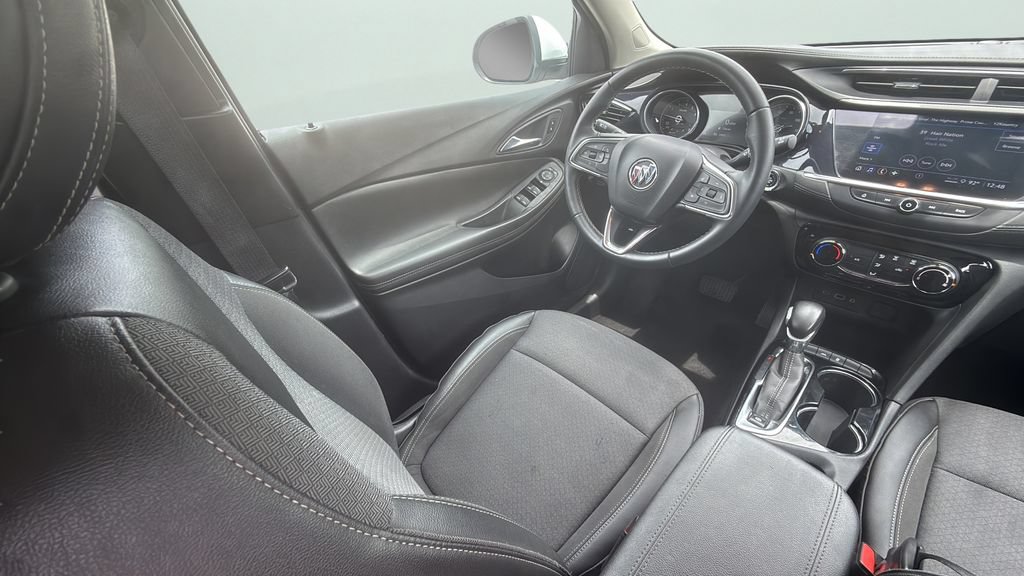Used 2022 Buick Encore GX Preferred FWD image 17