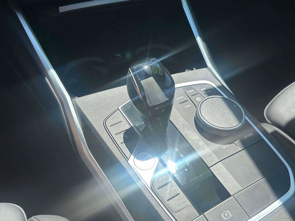 Used 2020 BMW 330i xDrive Sedan w/ Convenience Package AWD/4WD image 30