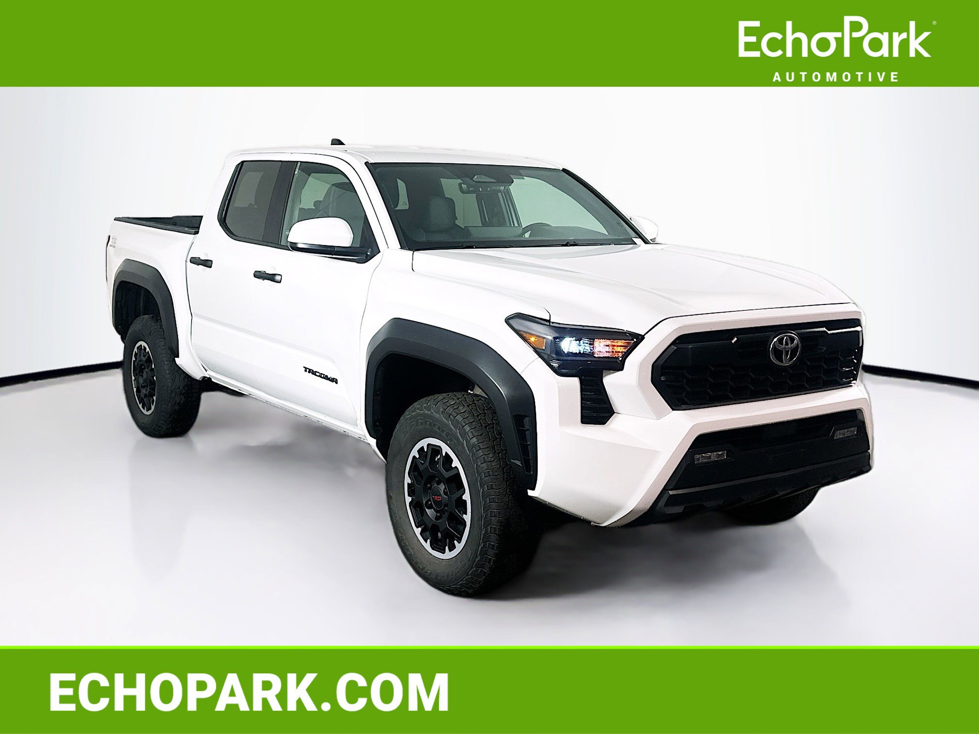 Used 2024 Toyota Tacoma TRD Off-Road AWD/4WD image 1