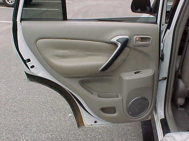 Used 2002 Toyota RAV4 4WD image 18