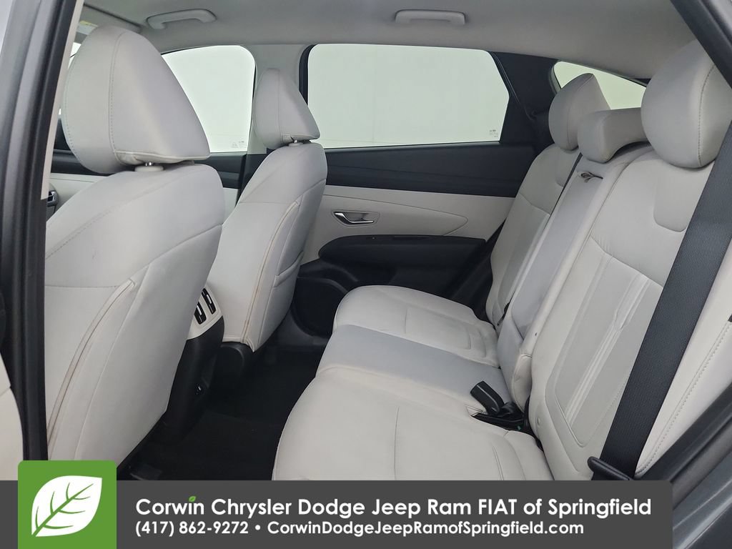 Used 2025 Hyundai Tucson SEL FWD image 30