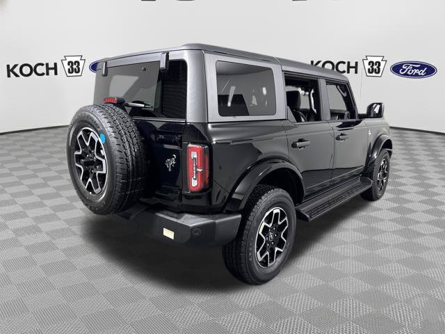 New 2026 Ford Bronco Outer Banks AWD/4WD image 8