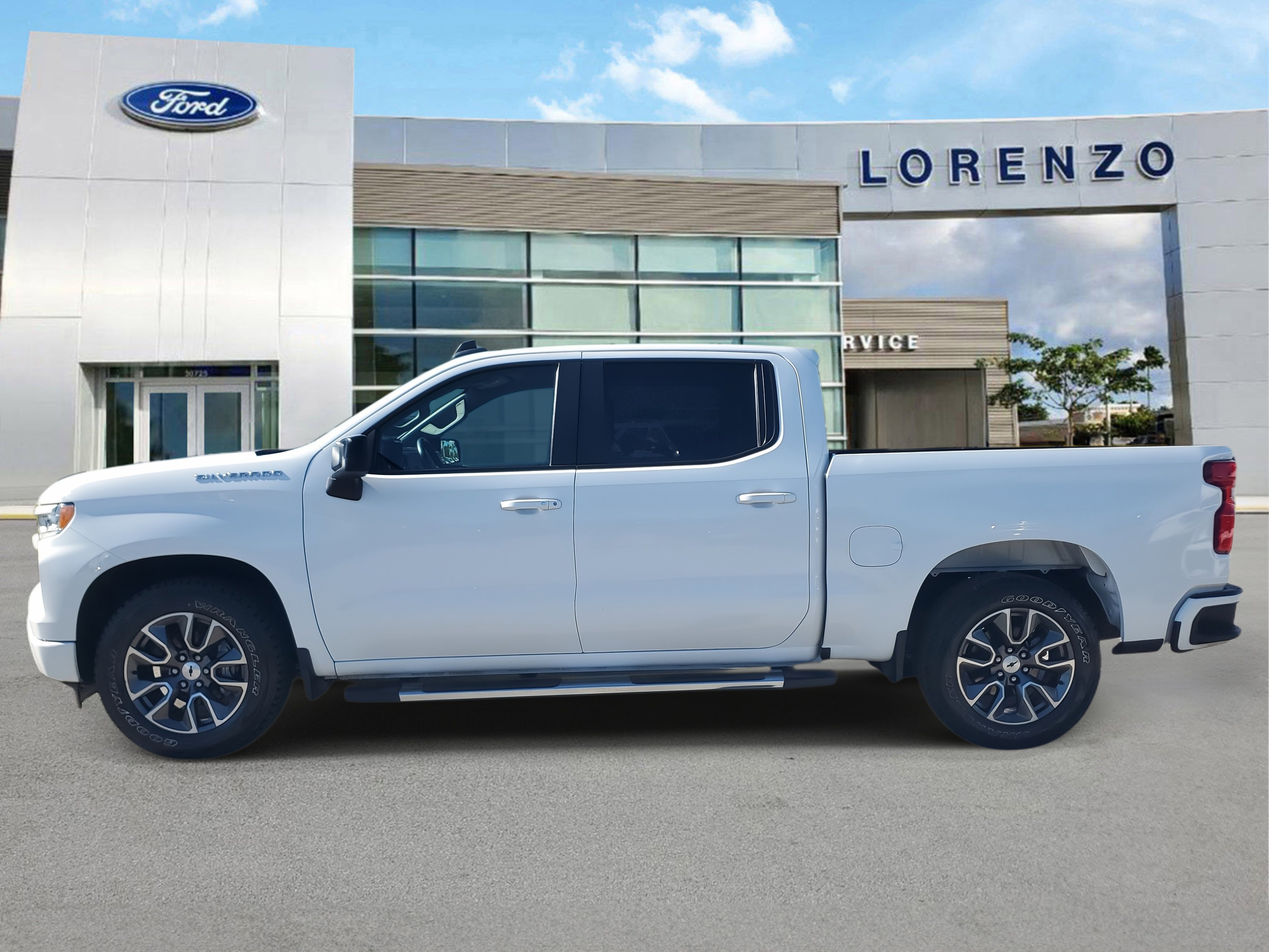 Used 2022 Chevrolet Silverado 1500 RST image 8