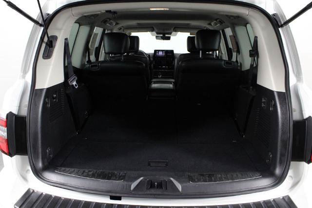 Certified 2022 Nissan Armada Platinum w/ Captain's Chairs Package RWD image 18