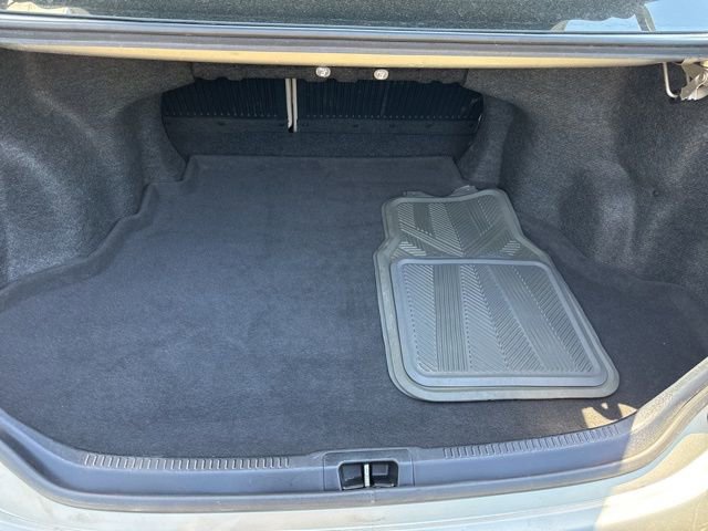 Used 2014 Toyota Camry LE w/ Moonroof Package FWD image 21