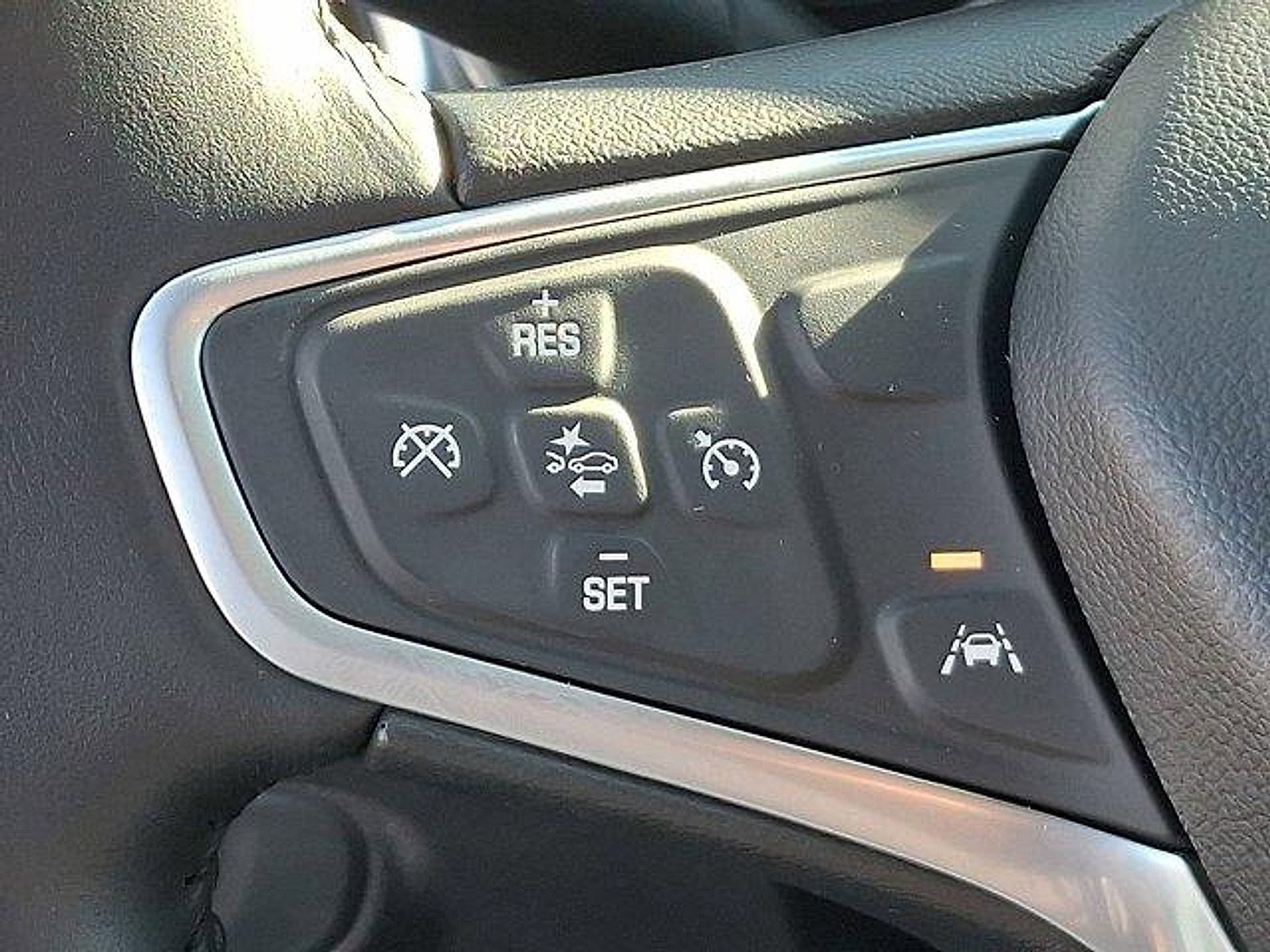Used 2022 Chevrolet Equinox LT image 21