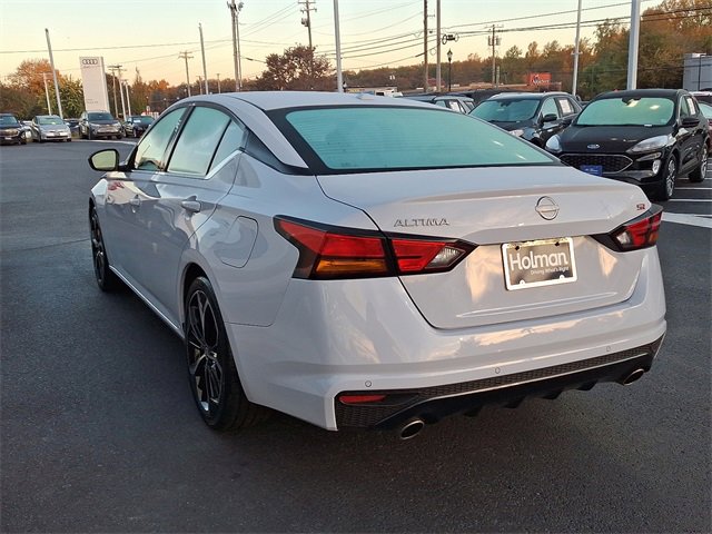 Used 2023 Nissan Altima 2.5 SR image 5