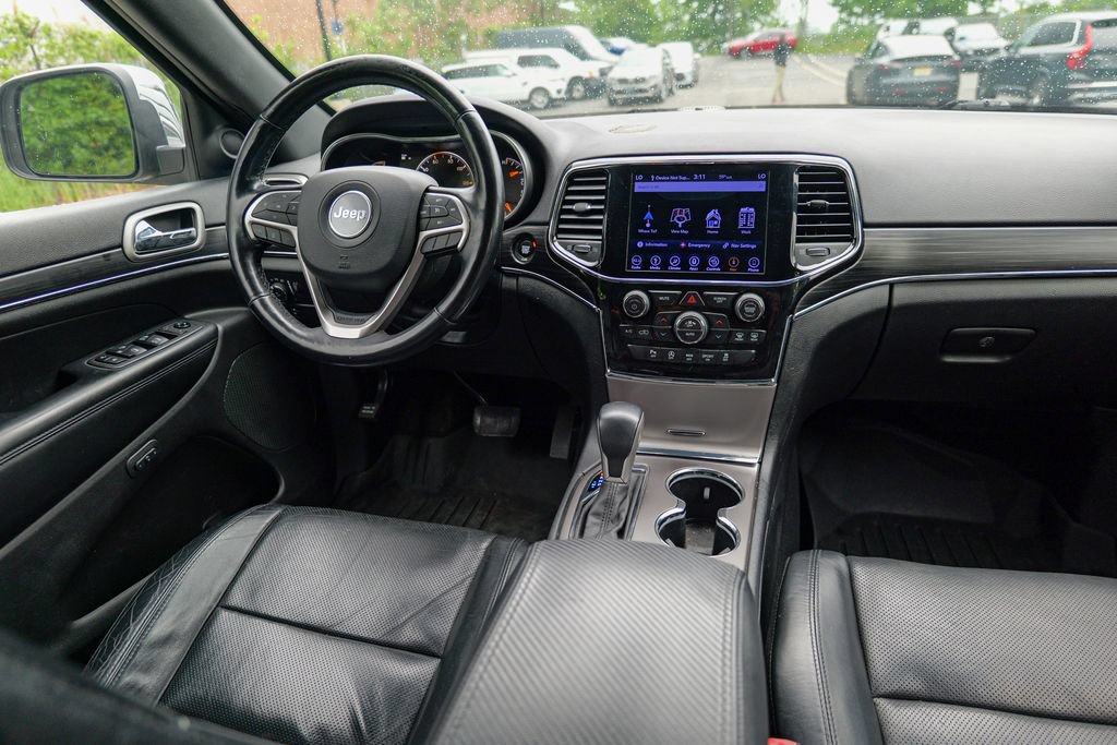 Used 2019 Jeep Grand Cherokee Limited w/ Luxury Group II AWD/4WD image 42