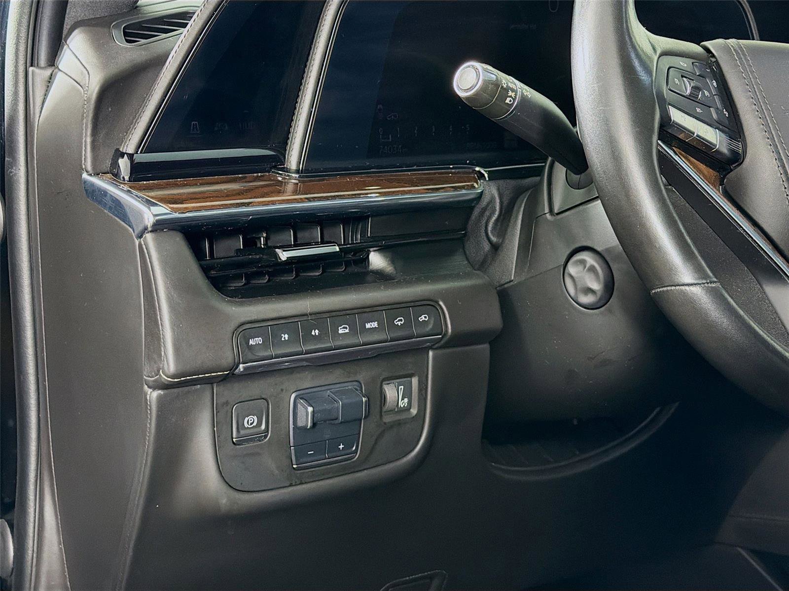 Used 2021 Cadillac Escalade Sport Platinum image 10